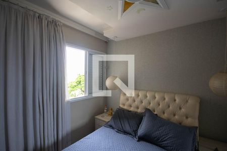 Suíte  de apartamento à venda com 2 quartos, 76m² em Parque Novo Mundo, São Paulo