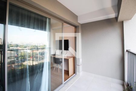 Varanda  de kitnet/studio à venda com 1 quarto, 30m² em Indianópolis, São Paulo