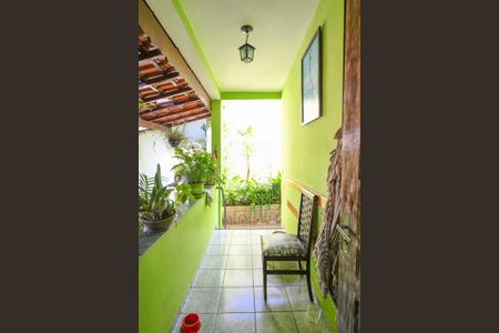 Casa à venda com 500m², 2 quartos e 3 vagas Casa à venda com 500m², 2 quartos e 3 vagasÁrea externa