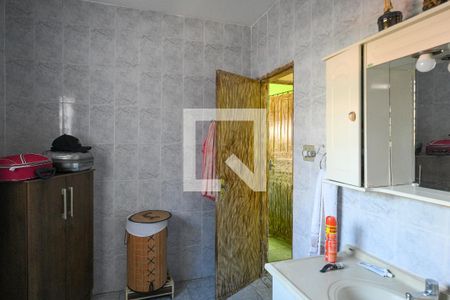 Casa à venda com 500m², 2 quartos e 3 vagas Casa à venda com 500m², 2 quartos e 3 vagasBanheiro