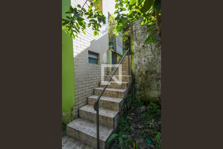 Casa à venda com 500m², 2 quartos e 3 vagas Casa à venda com 500m², 2 quartos e 3 vagasÁrea externa