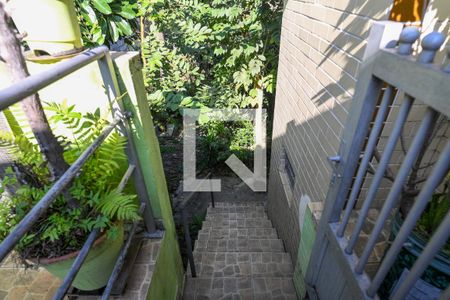 Casa à venda com 500m², 2 quartos e 3 vagas Casa à venda com 500m², 2 quartos e 3 vagasÁrea externa