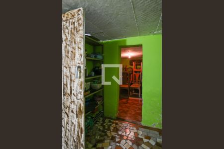 Casa à venda com 500m², 2 quartos e 3 vagas Casa à venda com 500m², 2 quartos e 3 vagasÁrea de serviço