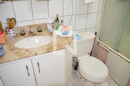 Casa à venda com 161m², 3 quartos e 4 vagas Casa à venda com 161m², 3 quartos e 4 vagasBanheiro