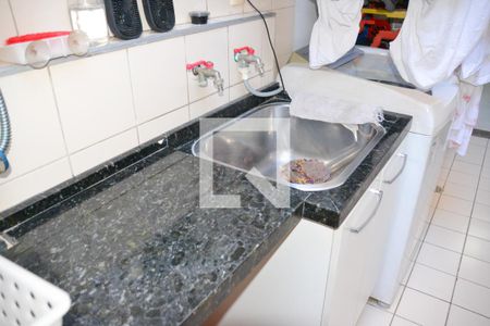 Casa à venda com 161m², 3 quartos e 4 vagas Casa à venda com 161m², 3 quartos e 4 vagasDetalhe da área de serviço