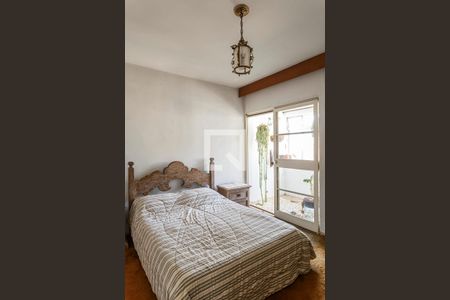 Apartamento à venda com 254m², 3 quartos e 2 vagas Apartamento à venda com 254m², 3 quartos e 2 vagasQuarto 2