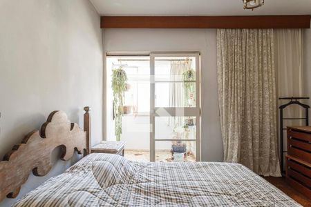 Apartamento à venda com 254m², 3 quartos e 2 vagas Apartamento à venda com 254m², 3 quartos e 2 vagasQuarto 2