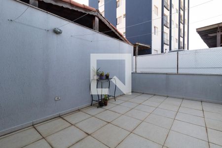 Apartamento à venda com 115m², 2 quartos e 2 vagasTérreo