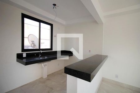 Apartamento à venda com 75m², 3 quartos e 2 vagasCozinha