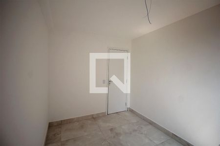 Apartamento à venda com 75m², 3 quartos e 2 vagasQuarto 2