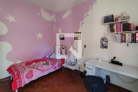 Casa à venda com 194m², 3 quartos e 3 vagasQuarto 2