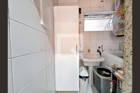 Apartamento à venda com 100m², 2 quartos e sem vagaÁrea de serviço 