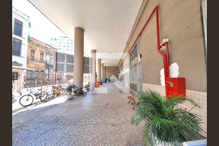 Apartamento à venda com 100m², 2 quartos e sem vagaÁrea comum