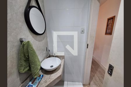 Apartamento à venda com 100m², 2 quartos e sem vagaLavabo