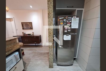 Apartamento à venda com 100m², 2 quartos e sem vagaCozinha 