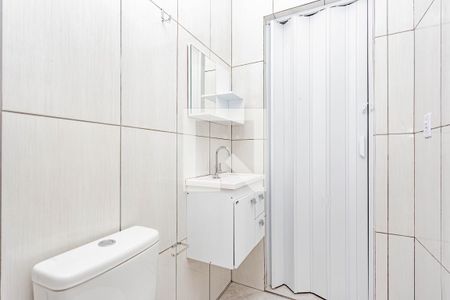 Banheiro de casa para alugar com 1 quarto, 40m² em Jardim Vergueiro (sacomã), São Paulo