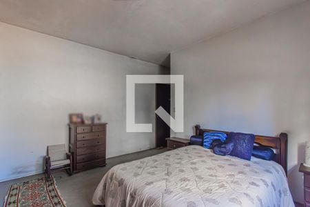 Casa à venda com 170m², 3 quartos e 6 vagas Casa à venda com 170m², 3 quartos e 6 vagasSuíte