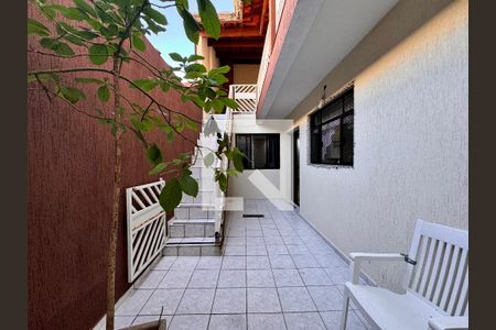 Casa à venda com 199m², 3 quartos e 3 vagas Casa à venda com 199m², 3 quartos e 3 vagasQuintal