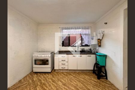 Casa à venda com 199m², 3 quartos e 3 vagas Casa à venda com 199m², 3 quartos e 3 vagasCozinha