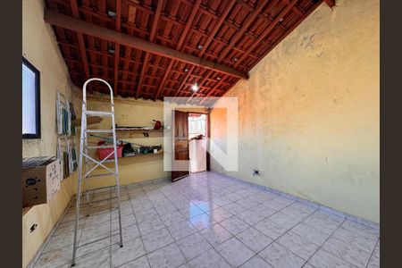 Casa à venda com 199m², 3 quartos e 3 vagas Casa à venda com 199m², 3 quartos e 3 vagasQuarto de Serviço