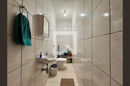 Casa à venda com 199m², 3 quartos e 3 vagas Casa à venda com 199m², 3 quartos e 3 vagasLavabo