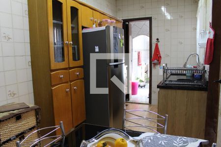 Casa à venda com 250m², 5 quartos e 2 vagasCozinha 2