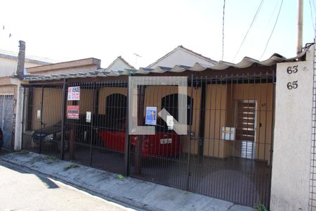 Casa à venda com 250m², 5 quartos e 2 vagasFachada