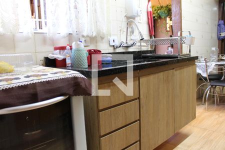 Casa à venda com 250m², 5 quartos e 2 vagasCozinha 2