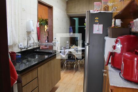 Casa à venda com 250m², 5 quartos e 2 vagasCozinha 2