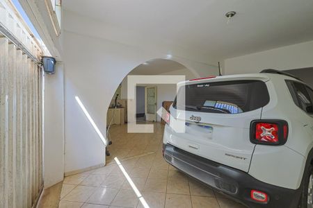 Casa à venda com 360m², 3 quartos e 2 vagas Casa à venda com 360m², 3 quartos e 2 vagasGaragem