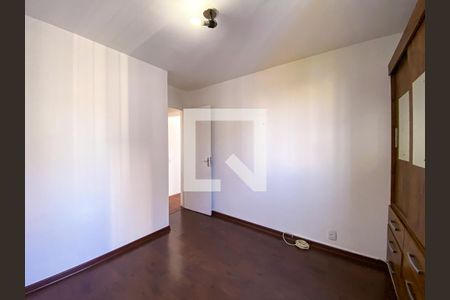 Apartamento à venda com 57m², 2 quartos e 1 vagaQuarto 2