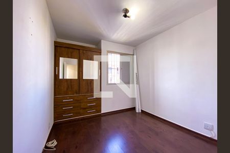 Apartamento à venda com 57m², 2 quartos e 1 vagaQuarto 2