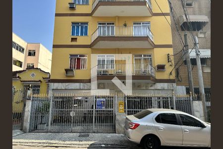 Apartamento à venda com 88m², 3 quartos e 1 vagaFachada