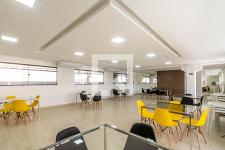 Apartamento à venda com 40m², 2 quartos e 1 vaga Apartamento à venda com 40m², 2 quartos e 1 vagaÁrea comum - Salão de festas