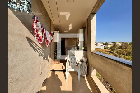 Casa à venda com 270m², 3 quartos e 2 vagas Casa à venda com 270m², 3 quartos e 2 vagasLavanderia