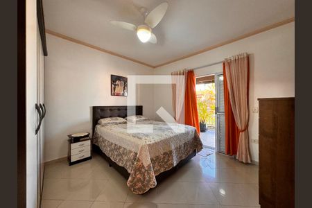 Casa à venda com 270m², 3 quartos e 2 vagas Casa à venda com 270m², 3 quartos e 2 vagasSuite 2