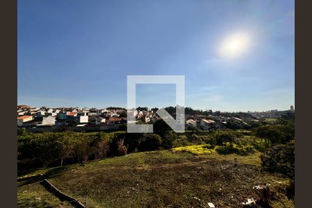 Casa à venda com 270m², 3 quartos e 2 vagas Casa à venda com 270m², 3 quartos e 2 vagasVista