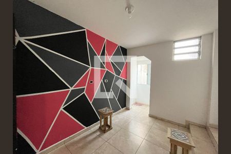 Casa à venda com 288m², 4 quartos e 2 vagasQuarto de Serviço