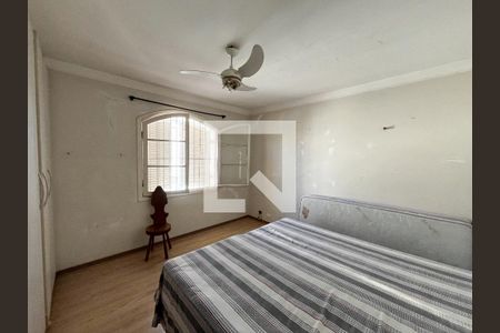 Casa à venda com 288m², 4 quartos e 2 vagasQuarto 2