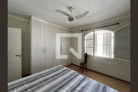 Casa à venda com 288m², 4 quartos e 2 vagasQuarto 2