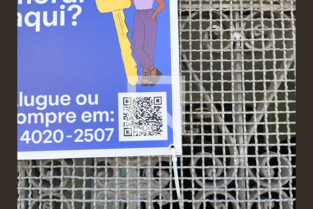 Casa à venda com 288m², 4 quartos e 2 vagasPlaquinha