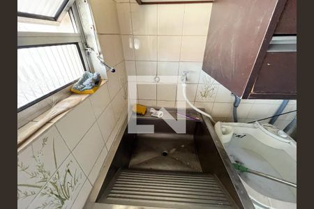 Casa à venda com 288m², 4 quartos e 2 vagasÁrea de Serviço