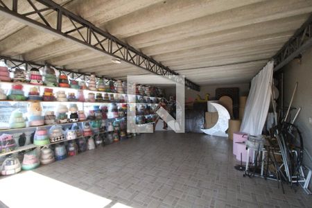 Casa à venda com 300m², 5 quartos e 3 vagasQuintal - casa 2