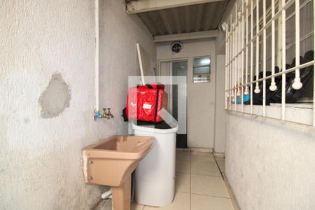 Casa à venda com 300m², 5 quartos e 3 vagasÁrea de Serviço - casa 2