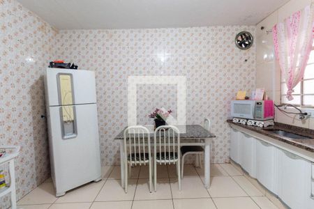 Casa à venda com 300m², 5 quartos e 3 vagas Casa à venda com 300m², 5 quartos e 3 vagasCozinha 2