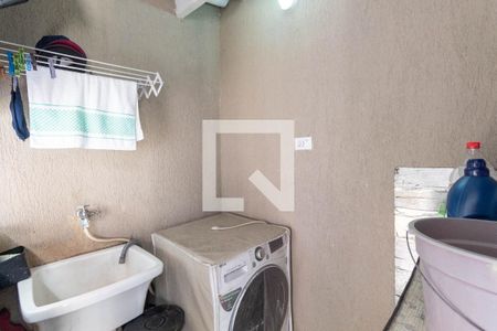 Casa à venda com 300m², 5 quartos e 3 vagas Casa à venda com 300m², 5 quartos e 3 vagasLavanderia