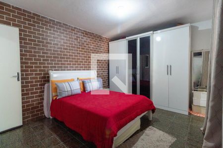 Casa à venda com 300m², 5 quartos e 3 vagas Casa à venda com 300m², 5 quartos e 3 vagasQuarto Suíte