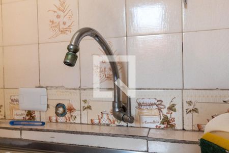 Casa à venda com 300m², 5 quartos e 3 vagas Casa à venda com 300m², 5 quartos e 3 vagasCozinha - Torneira