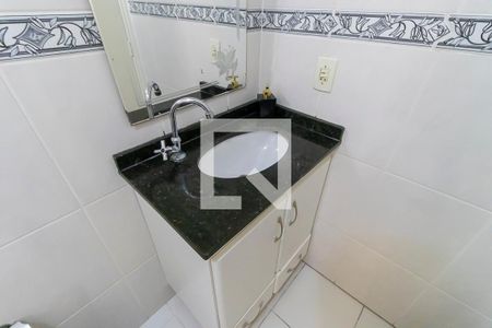 Apartamento à venda com 50m², 2 quartos e 2 vagas Apartamento à venda com 50m², 2 quartos e 2 vagasBanheiro