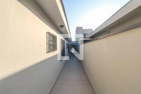 Casa à venda com 175m², 4 quartos e 2 vagas Casa à venda com 175m², 4 quartos e 2 vagasÁrea externa